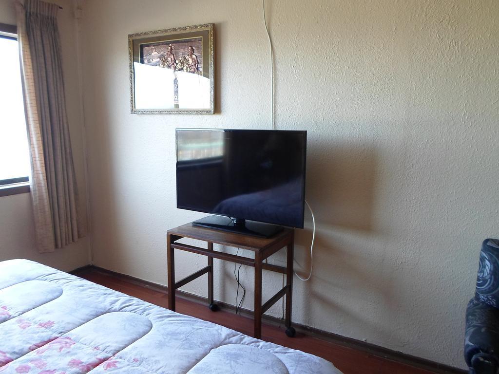 Hotel Don Teo Puerto Montt Ruang foto