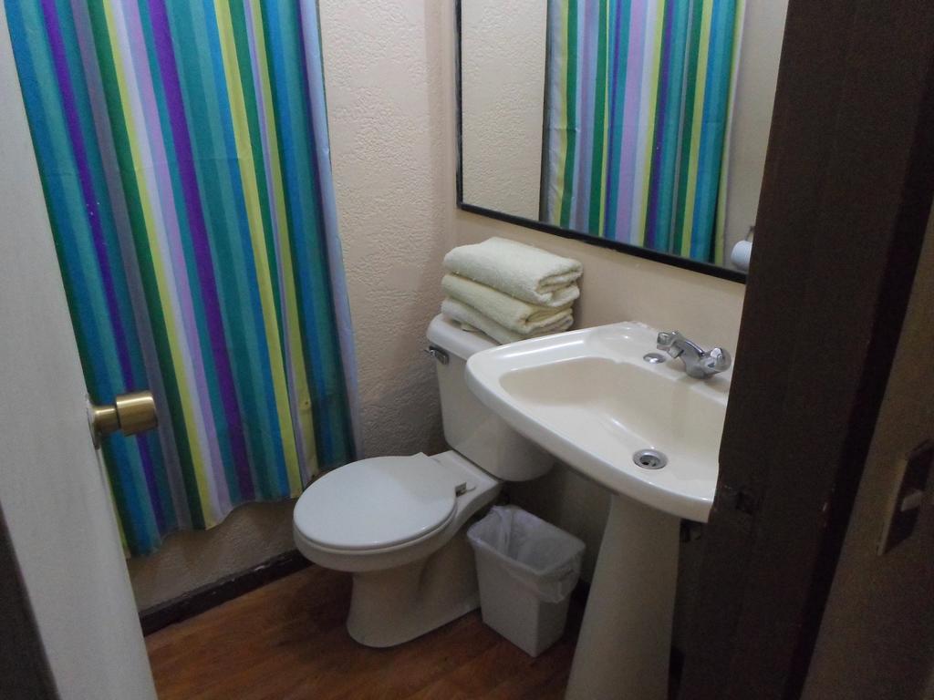 Hotel Don Teo Puerto Montt Ruang foto